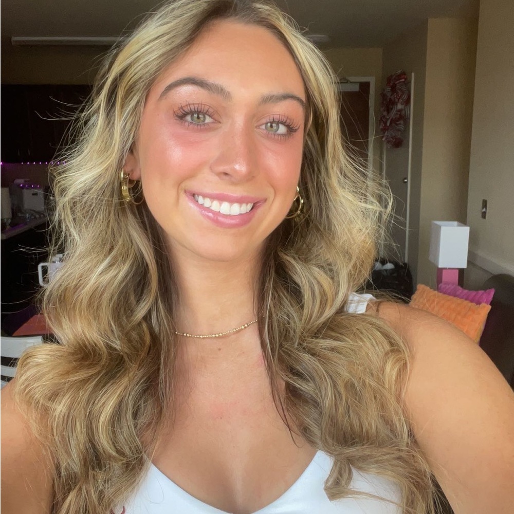 Meet your Posher, Sydney